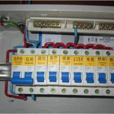 厨房开关跳闸在哪