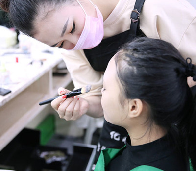菲菲美容美发培训学校
