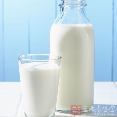 鲜牛奶面膜的功效