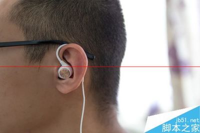 为什么有些人耳机反戴