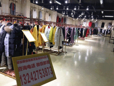 女装店实体图片