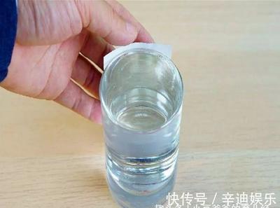 玻璃杯有异味