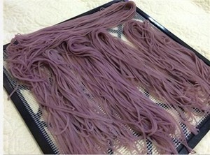 紫薯面条的制作方法