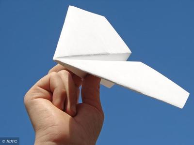 小孩玩的纸飞机