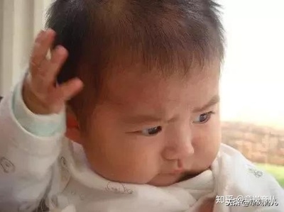 六个月宝宝总是摇头