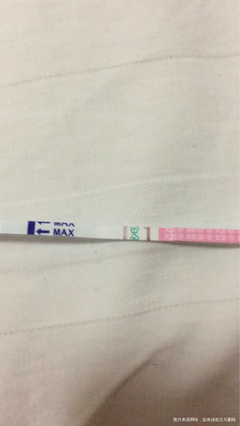 白带淡粉色是怎么回事