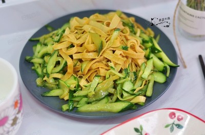 黄瓜豆腐皮