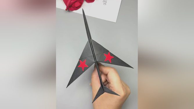 金玫瑰花折纸飞机视频下载
