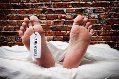总梦见自己死了