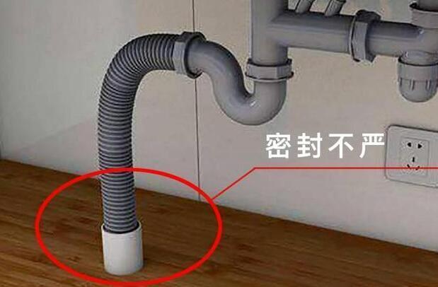厨房下水管是包在橱柜里么