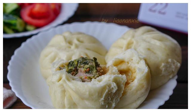 小白菜香菇素馅包子