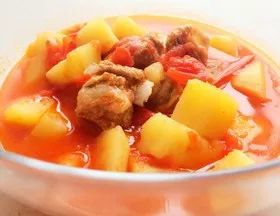 土豆炖排骨汤做法大全家常