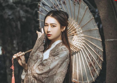 生肖女