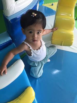 生完孩子几个月可以染头发