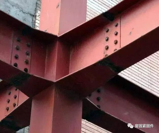 钢结构消防楼梯包工包料多少钱一吨（钢结构消防楼梯包工包料多少钱一吨呢）