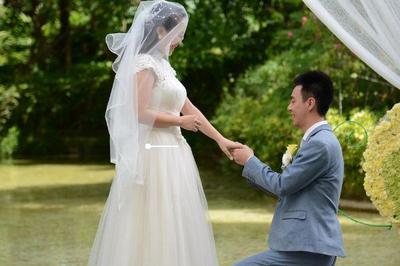 做梦参加婚礼是什么意思