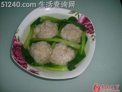 大白菜烧狮子头