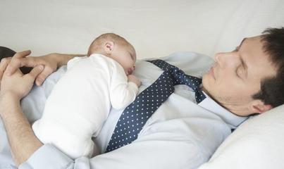 为什么宝宝一到晚上就鼻塞
