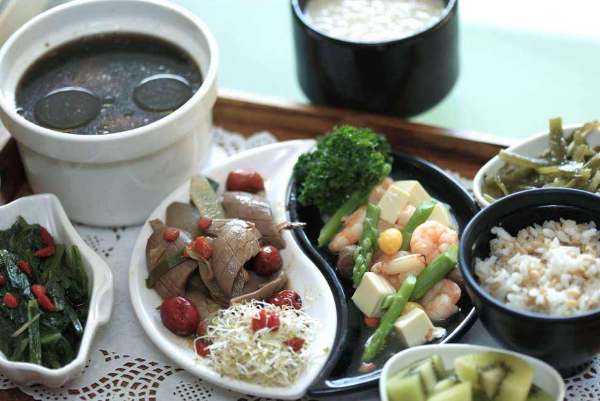 坐月子不能吃的食物