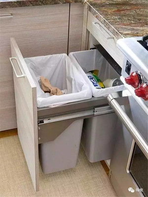 整体厨房垃圾桶怎么放