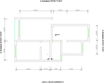 卧室门和厨房门相邻