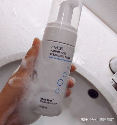 晚上可以用洗面奶洗脸吗