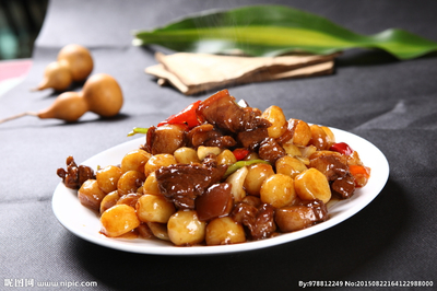 肉烧土豆