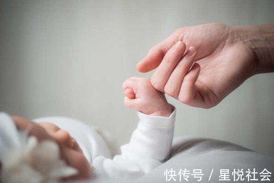 新生儿什么时候开始认人