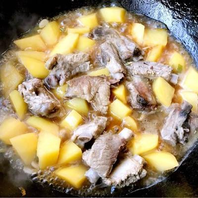 土豆炖排骨汤做法大全家常