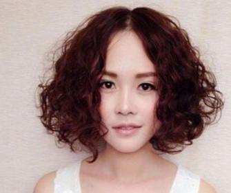 齐耳短发怎么烫才好看