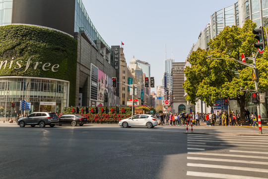 上海南京东路在哪个区