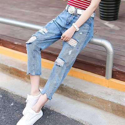 白鞋子怎么搭配衣服
