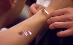 洗脸洗澡刷碗可以戴钻戒