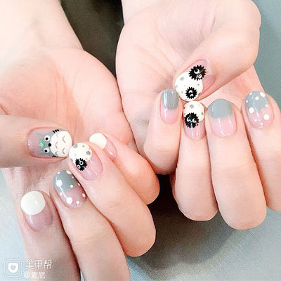 龙猫美甲