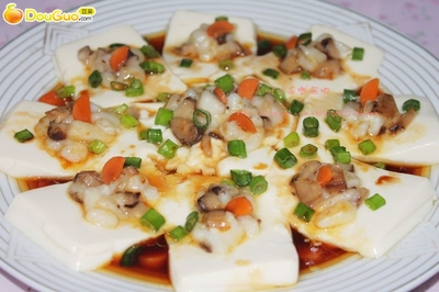 蒸豆腐香菇的做法