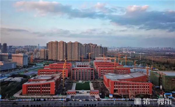 上海外国语大学秀洲外国语学校