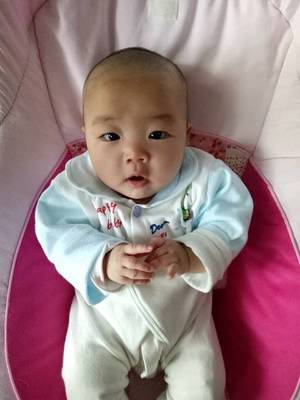 四个月宝宝体重多少正常