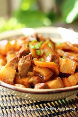 肉烧土豆