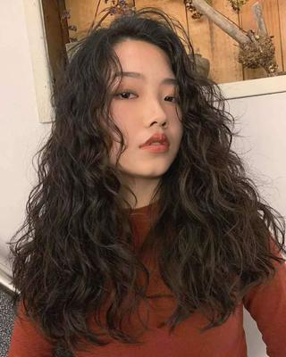泡面卷中长发