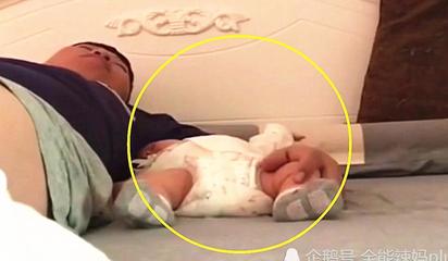 2个月宝宝膝盖有响声