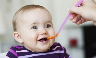五个月的宝宝如何添加辅食