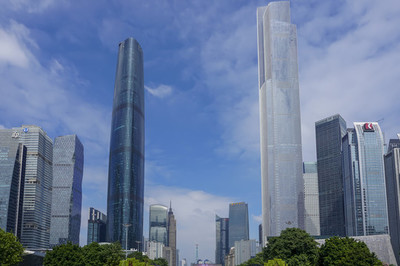 广州东西塔高度