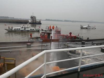 船舶备车