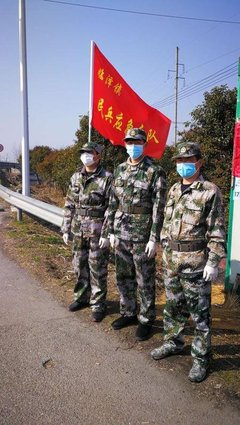 临泽:大学生志愿者 战疫情展风采