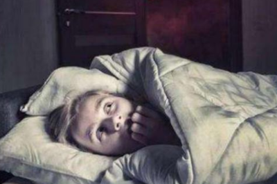 梦见死人给自己打电话