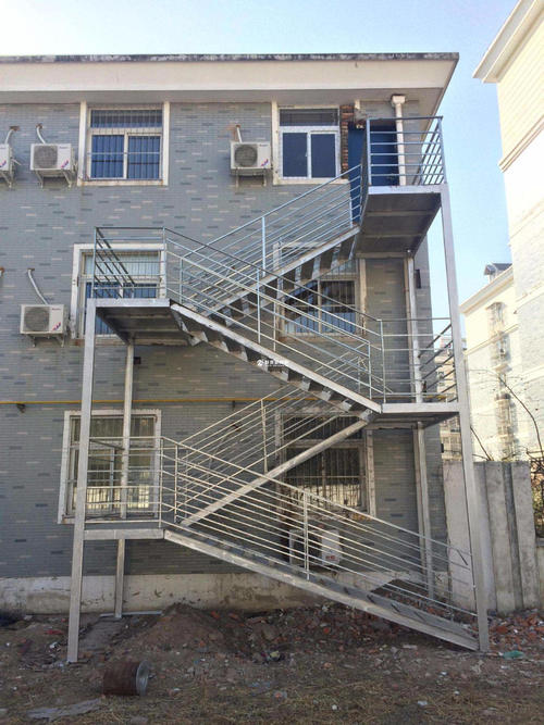 室外钢楼梯