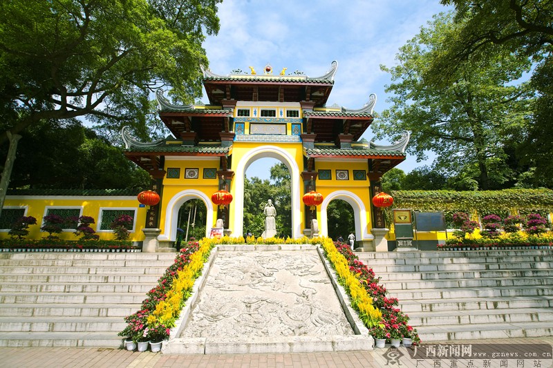 柳州3天慢游：山水与螺蛳粉