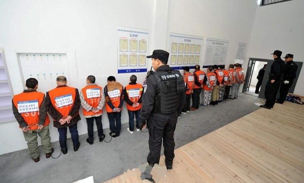 看守所送衣服规定图片