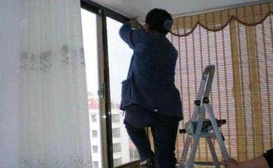 如何拆窗帘