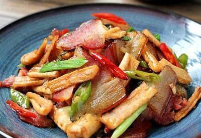 泥鳅腊肉做法大全家常炒菜